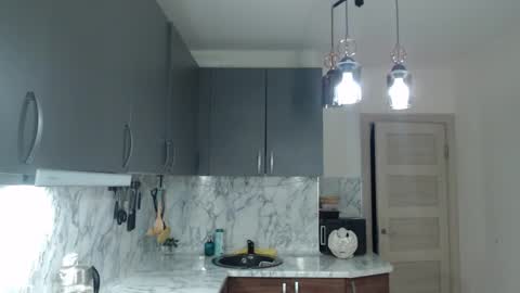 Joni online show from December 2024 04:16:02 AM