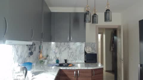 Joni online show from January 2025 10:38:02 AM