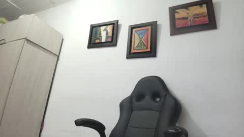 jordan online show from September 2025 04:35:02 AM