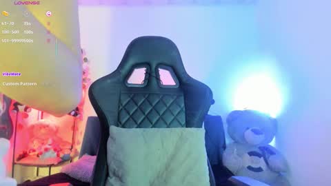 _kairy_ online show from December 2025 02:16:01 AM