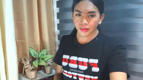 _karie_ online show from October 2025 03:13:01 PM