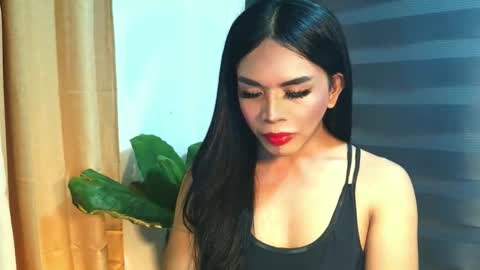 _karie_ online show from December 2025 12:43:02 PM