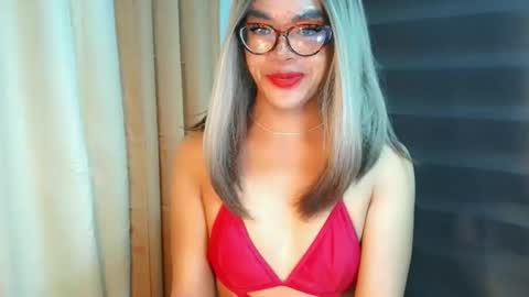 _karie_ online show from May 2026 08:24:01 PM