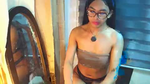 _karie_ online show from May 2026 03:28:01 PM