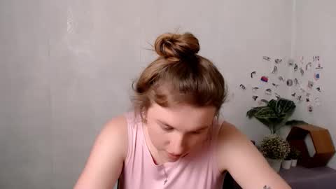 Snapshot of _kassiarayne_ chatting on May 2026 12:22:02 PM Kassie online show from May 2026 12:22:02 PM