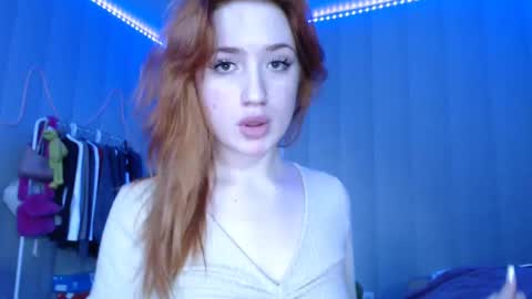 Snapshot of _katemiller_ chatting on December 2024 09:39:02 AM katemiller online show from December 2024 09:39:02 AM