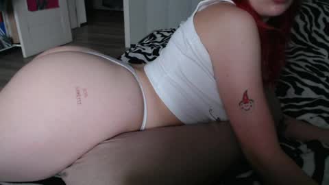 Snapshot of _katemiller_ chatting on June 2026 05:04:01 AM katemiller online show from June 2026 05:04:01 AM