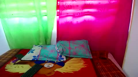 kateryn online show from December 2025 06:48:01 PM