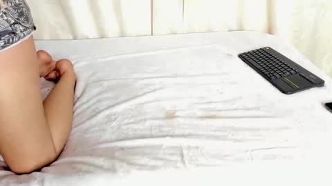 Snapshot of _katty_evans_ chatting on January 2026 02:17:02 AM _katty_evans_ online show from January 2026 02:17:02 AM