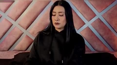 kelly online show from March 2026 01:37:02 PM