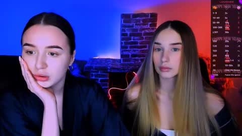 _kellykitten_ online show from December 2025 10:57:01 AM