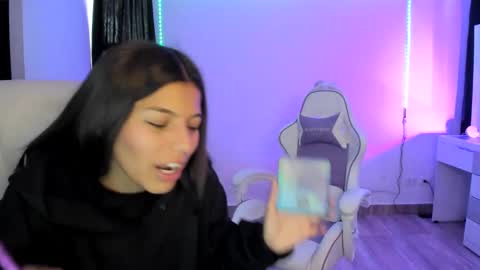 Snapshot of _khloe_sweet chatting on December 2024 09:39:02 PM khloe sweet online show from December 2024 09:39:02 PM