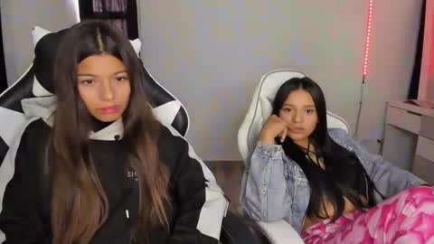 Snapshot of _khloe_sweet chatting on February 2025 06:44:01 PM khloe sweet online show from February 2025 06:44:01 PM