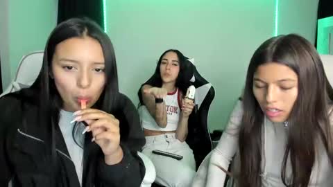 Snapshot of _khloe_sweet chatting on February 2025 11:16:01 PM khloe sweet online show from February 2025 11:16:01 PM