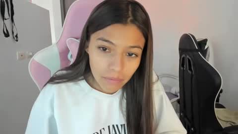 Snapshot of _khloe_sweet chatting on October 2025 06:05:01 PM khloe sweet online show from October 2025 06:05:01 PM