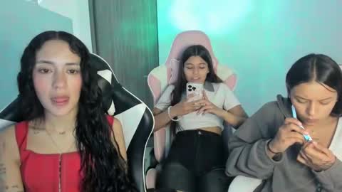 Snapshot of _khloe_sweet chatting on October 2025 10:10:01 PM khloe sweet online show from October 2025 10:10:01 PM