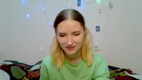 Snapshot of _kikiclark_ chatting on September 2025 08:47:01 PM _kikiclark_ online show from September 2025 08:47:01 PM