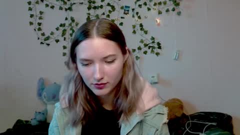 Snapshot of _kikiclark_ chatting on October 2025 01:21:02 PM _kikiclark_ online show from October 2025 01:21:02 PM