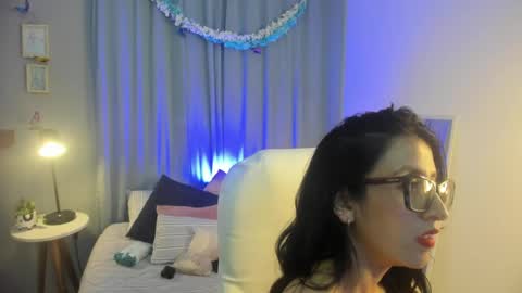 Snapshot of _kiramoon__ chatting on April 2026 09:04:02 PM Kiraaaa 0 online show from April 2026 09:04:02 PM