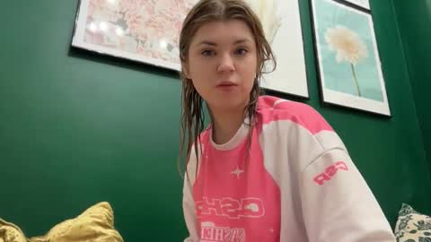 Molly   Emily online show from March 2026 02:26:01 AM