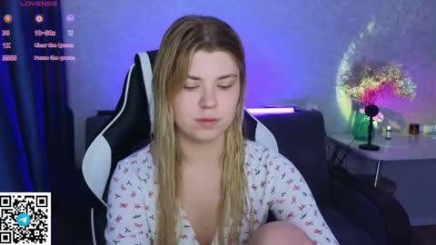 Molly   Emily online show from April 2026 03:46:02 PM
