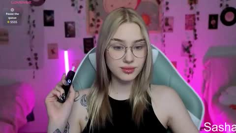 Snapshot of _kitekat_ chatting on November 2025 11:10:02 AM _kitekat_ online show from November 2025 11:10:02 AM