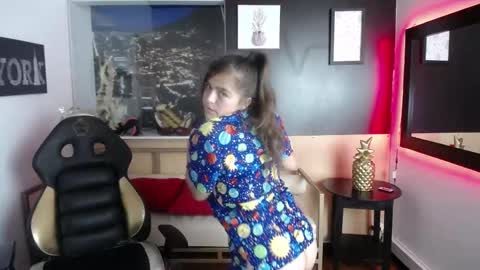 _kitten_1 online show from February 2025 08:09:01 PM