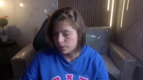 _kitten_1 online show from May 2026 04:28:01 AM