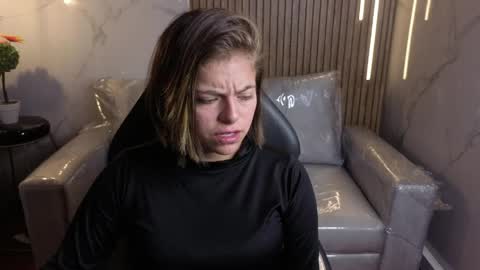 _kitten_1 online show from May 2026 04:56:02 PM