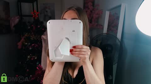 Snapshot of _kittyboo chatting on December 2024 07:38:02 AM Aleksa online show from December 2024 07:38:02 AM