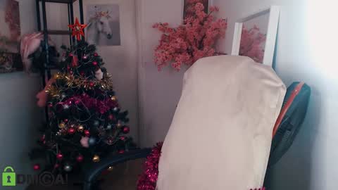 Snapshot of _kittyboo chatting on January 2025 06:41:02 AM Aleksa online show from January 2025 06:41:02 AM