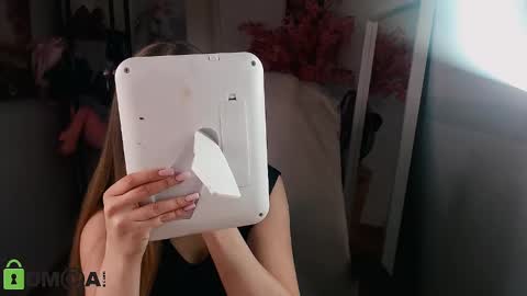 Snapshot of _kittyboo chatting on February 2025 08:22:01 PM Aleksa online show from February 2025 08:22:01 PM