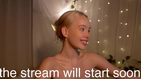 Snapshot of _kkkhaleesi_ chatting on February 2026 10:19:02 PM DENI online show from February 2026 10:19:02 PM