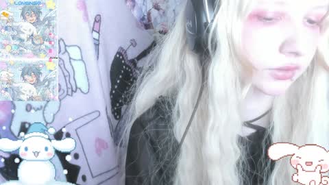  kuro  online show from December 2024 10:49:01 AM