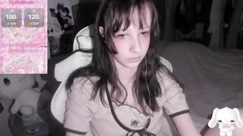  kuro  online show from March 2026 03:38:01 PM