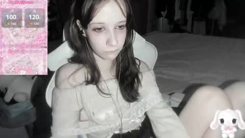  kuro  online show from April 2026 07:39:01 AM