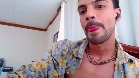 KURT online show from May 2026 08:03:01 PM
