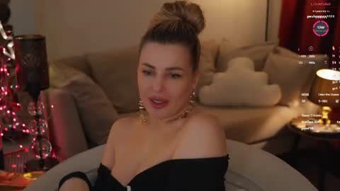 _lady__m_ online show from July 2026 09:55:01 PM