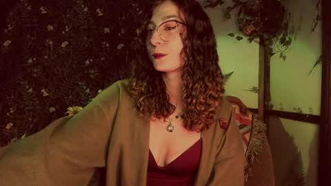 Snapshot of _lady_luna_ chatting on December 2024 12:06:02 AM Lady Luna online show from December 2024 12:06:02 AM