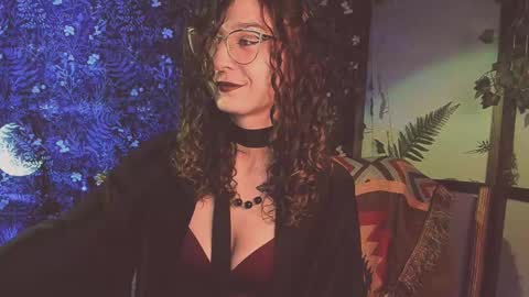 Snapshot of _lady_luna_ chatting on February 2025 11:33:02 PM Lady Luna online show from February 2025 11:33:02 PM