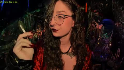 Lady Luna online show from May 2026 11:21:02 PM