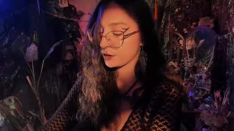 Lady Luna online show from July 2026 12:08:02 AM