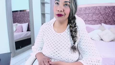 NAILHA SAJANI  online show from January 2025 12:06:01 PM