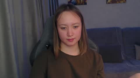 Snapshot of _lalune_ chatting on March 2025 02:07:02 AM _lalune_ online show from March 2025 02:07:02 AM