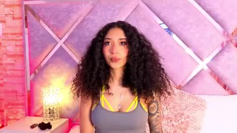 Lanna  online show from May 2026 11:40:01 AM