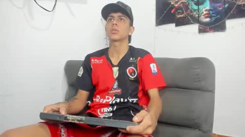 _latinhot_420 online show from April 2026 04:31:02 PM