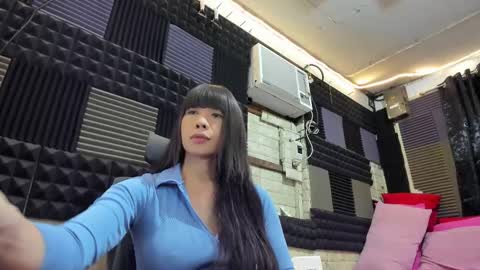 lexie online show from February 2026 04:17:02 AM