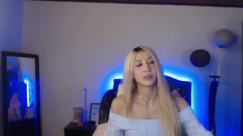 Lia online show from September 2025 02:09:02 PM