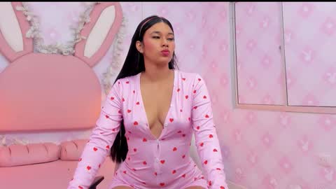  Lia Swan  online show from February 2026 04:11:01 AM