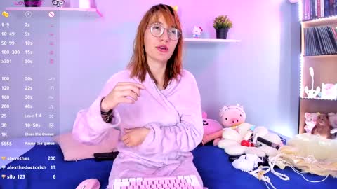 Snapshot of _liitle_liliithat chatting on April 2026 07:45:01 AM Liliana online show from April 2026 07:45:01 AM